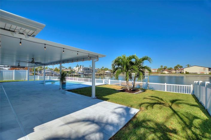 Image No.9-Propriété de 3 chambres à vendre à Treasure Island