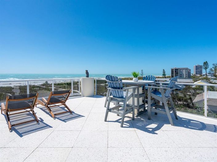 Image No.37-3 Bed Property for sale