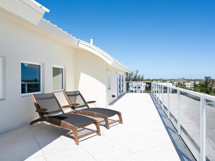 Image No.40-3 Bed Property for sale