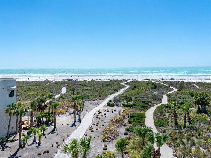 Image No.42-3 Bed Property for sale