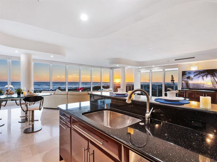 Image No.61-3 Bed Property for sale