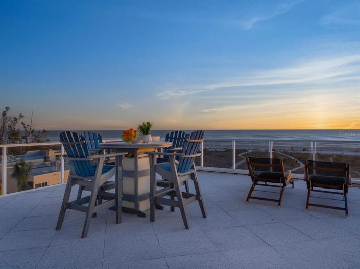 Image No.76-3 Bed Property for sale