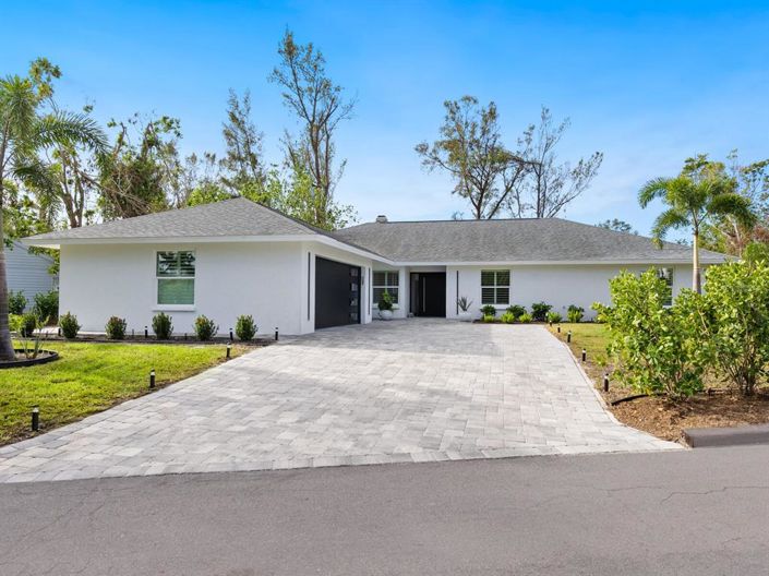Image No.1-Propriété de 4 chambres à vendre à Sarasota