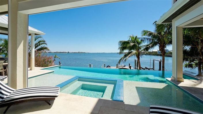 Image No.42-4 Bed Property for sale