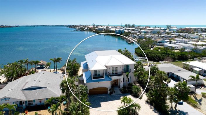 Image No.51-4 Bed Property for sale