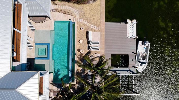 Image No.58-4 Bed Property for sale