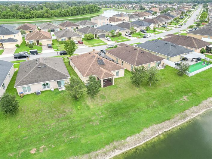 Image No.8-Propriété de 4 chambres à vendre à Kissimmee