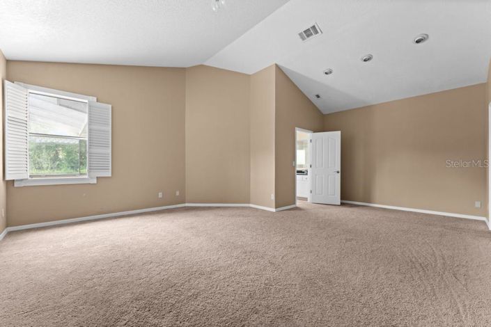 Image No.18-5 Bed Property for sale