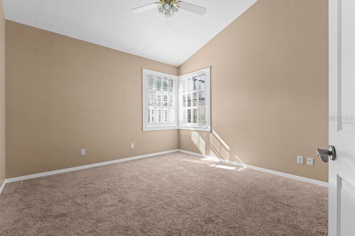 Image No.33-5 Bed Property for sale