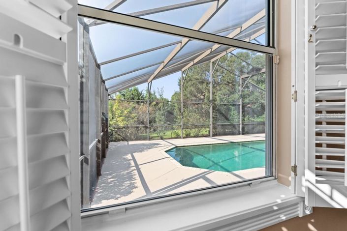 Image No.35-5 Bed Property for sale