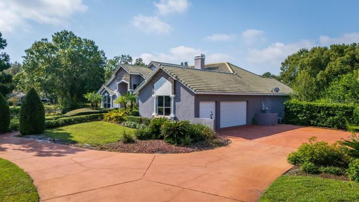 Image No.53-5 Bed Property for sale