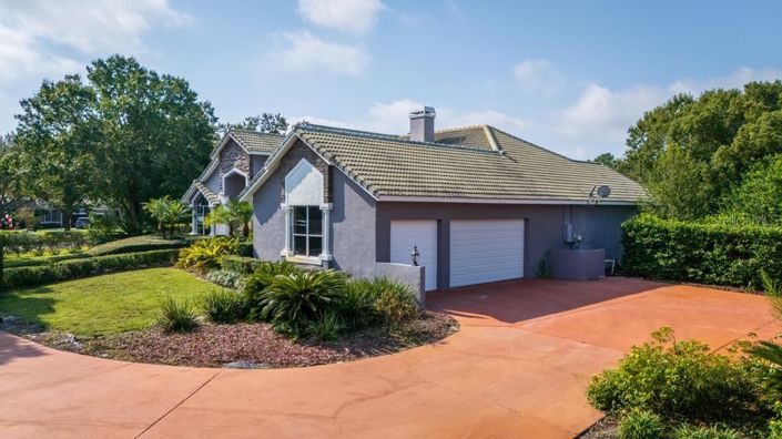 Image No.56-5 Bed Property for sale