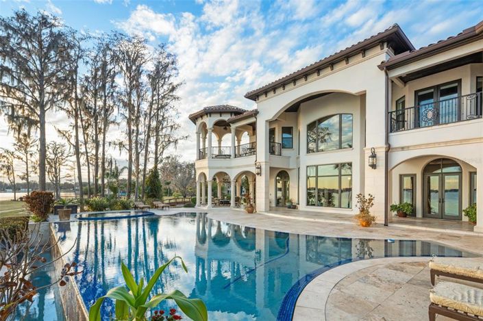 Image No.47-7 Bed Property for sale