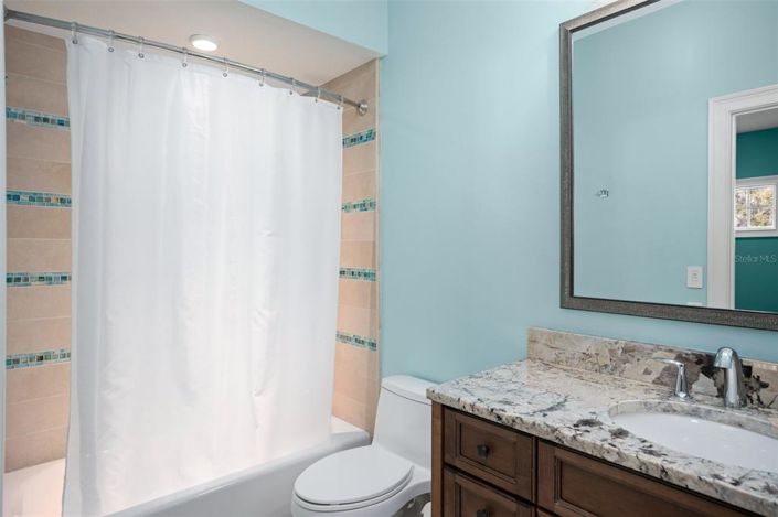 Image No.69-7 Bed Property for sale