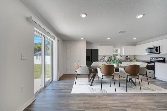 Image No.9-Propriété de 4 chambres à vendre à Kissimmee