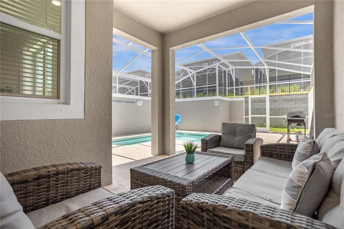 Image No.33-4 Bed Townhouse for sale