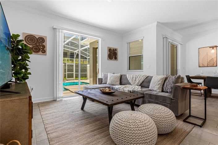 Image No.7-4 Bed Townhouse for sale