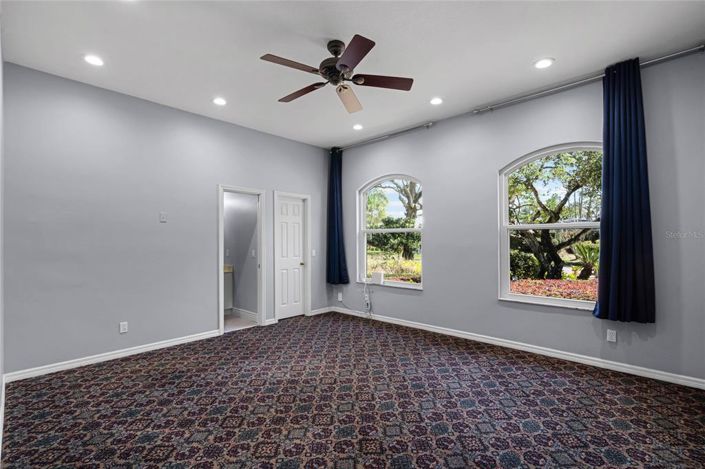 Image No.30-4 Bed Property for sale