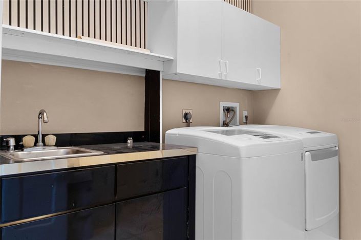 Image No.43-4 Bed Property for sale