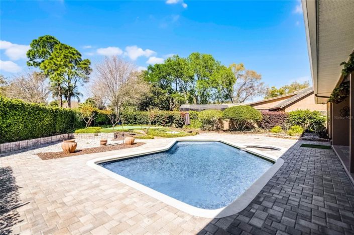 Image No.46-4 Bed Property for sale