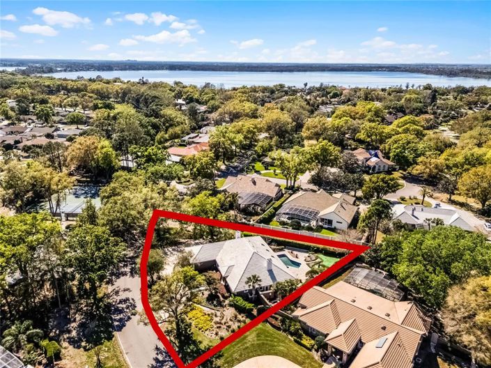 Image No.54-4 Bed Property for sale