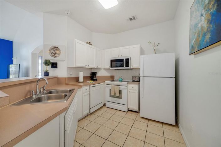 Image No.5-Maison de ville de 4 chambres à vendre à Kissimmee