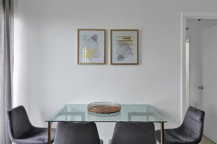 Image No.14-2 Bed Property for sale