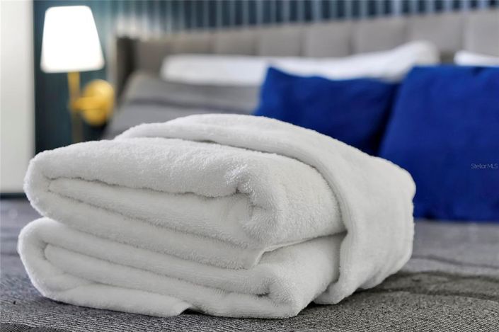 Image No.28-2 Bed Property for sale