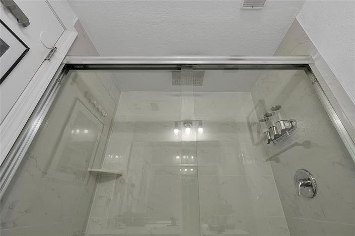 Image No.34-2 Bed Property for sale