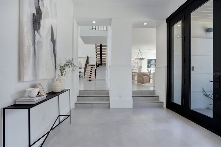 Image No.6-5 Bed Property for sale