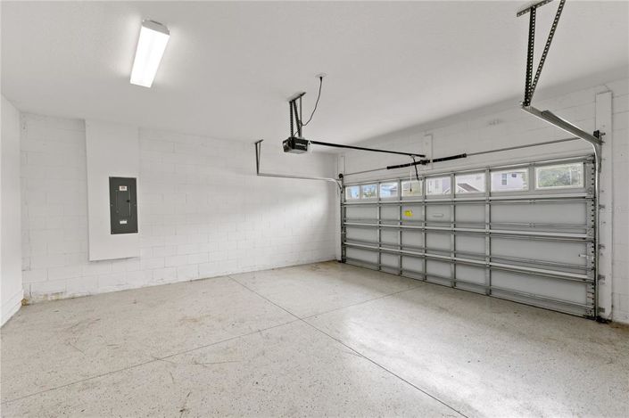 Image No.48-6 Bed Property for sale