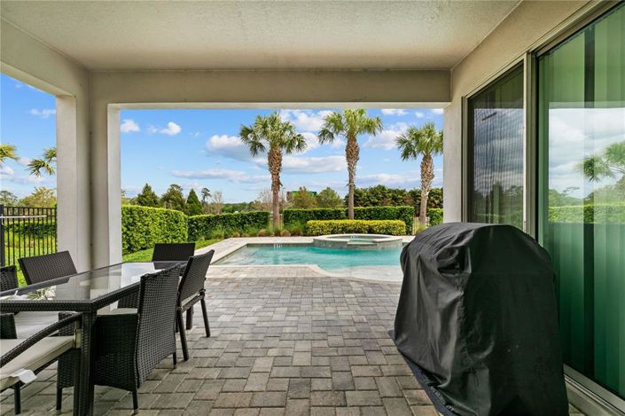 Image No.49-6 Bed Property for sale