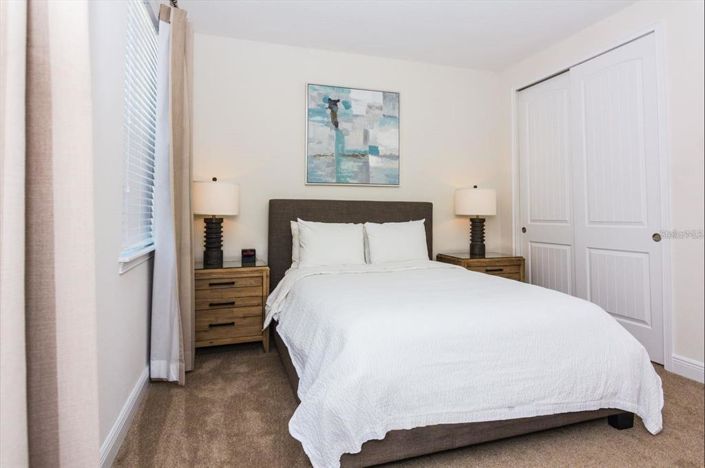 Image No.37-8 Bed Property for sale