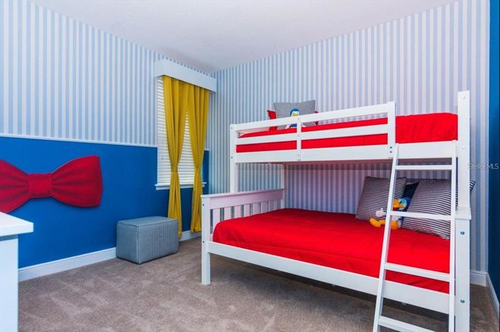 Image No.39-8 Bed Property for sale