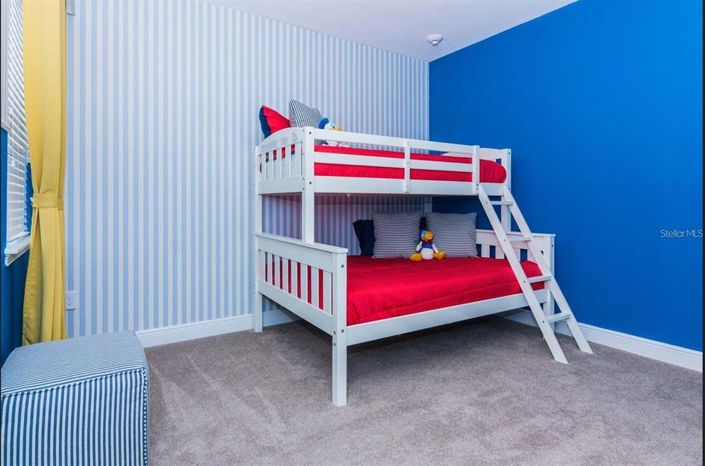 Image No.42-8 Bed Property for sale