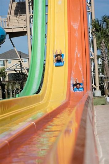 Image No.70-8 Bed Property for sale