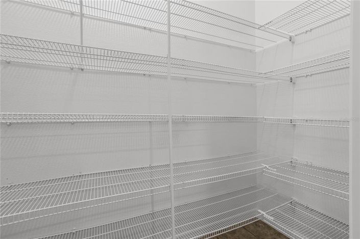 Image No.21-5 Bed Property for sale