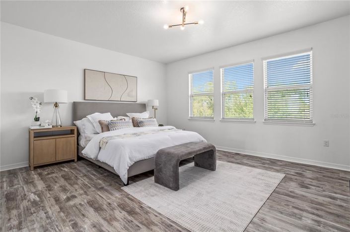 Image No.25-5 Bed Property for sale