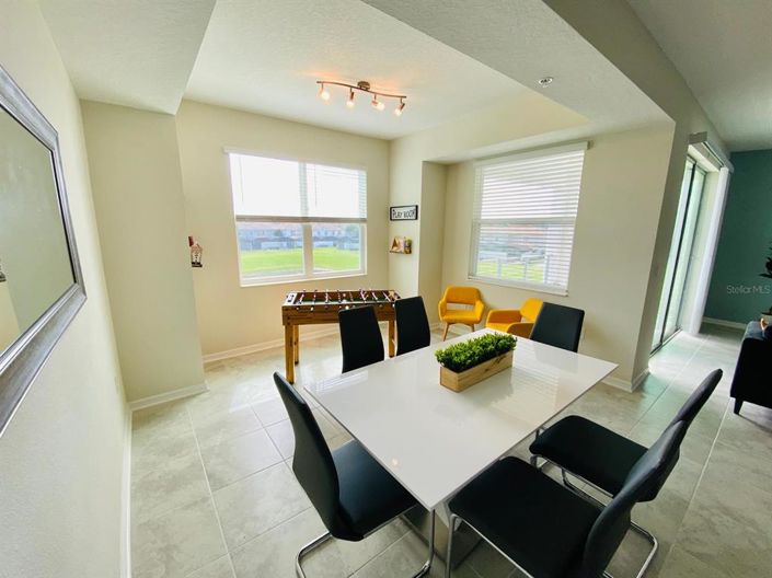 Image No.8-2 Bed Property for sale