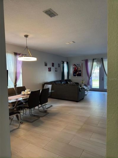 Image No.10-Propriété de 4 chambres à vendre à Kissimmee