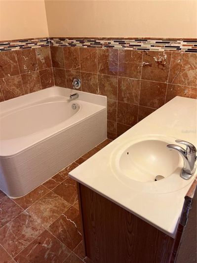 Image No.22-Propriété de 4 chambres à vendre à Kissimmee