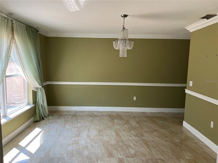 Image No.4-Propriété de 4 chambres à vendre à Kissimmee