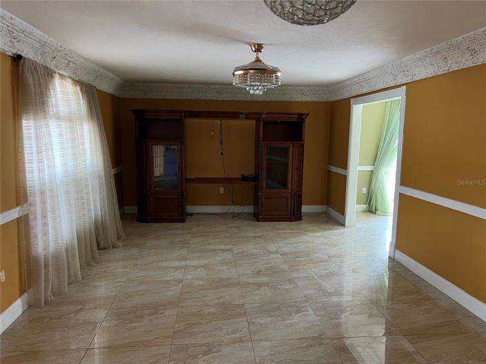 Image No.8-Propriété de 4 chambres à vendre à Kissimmee