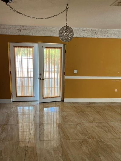 Image No.9-Propriété de 4 chambres à vendre à Kissimmee