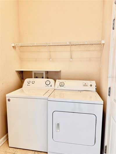 Image No.10-2 Bed Property for sale