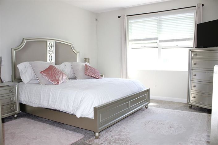 Image No.15-3 Bed Townhouse for sale