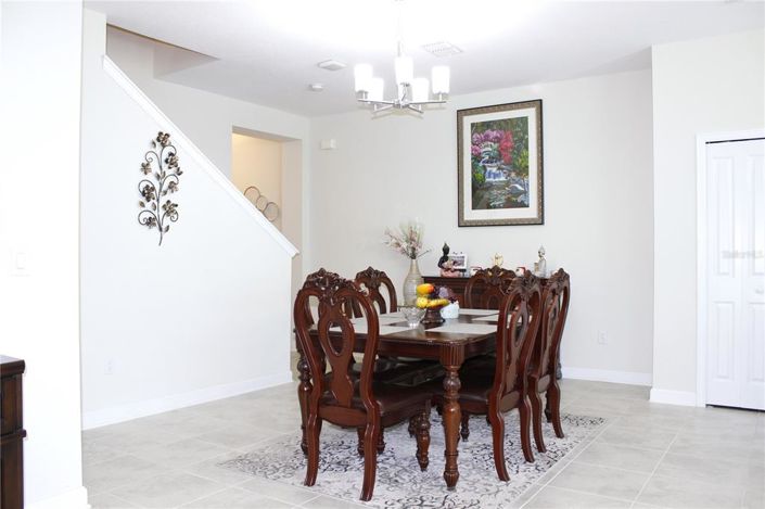 Image No.6-3 Bed Townhouse for sale