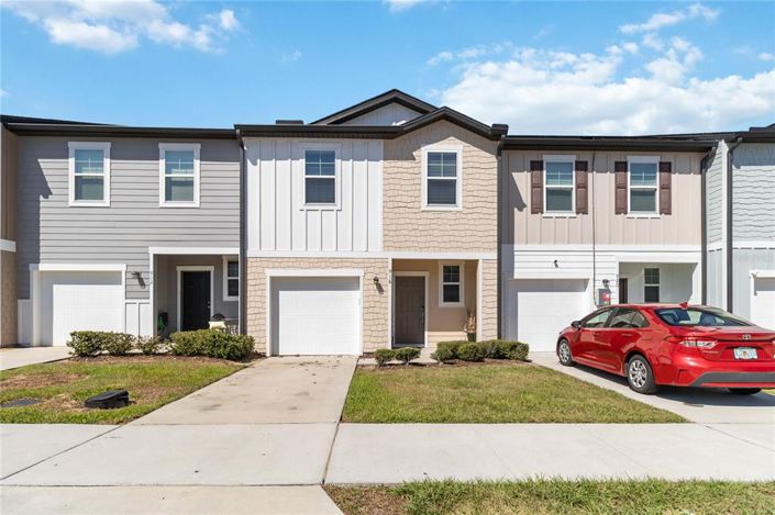 Image No.1-3 Bed Townhouse for sale