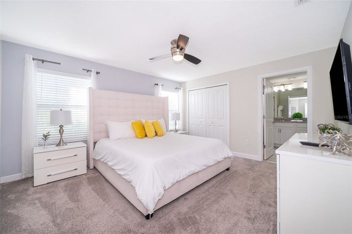 Image No.4-4 Bed Townhouse for sale