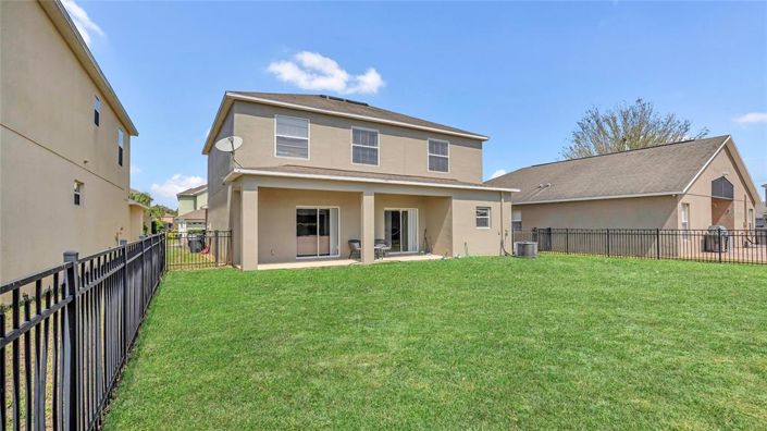 Image No.19-4 Bed Property for sale